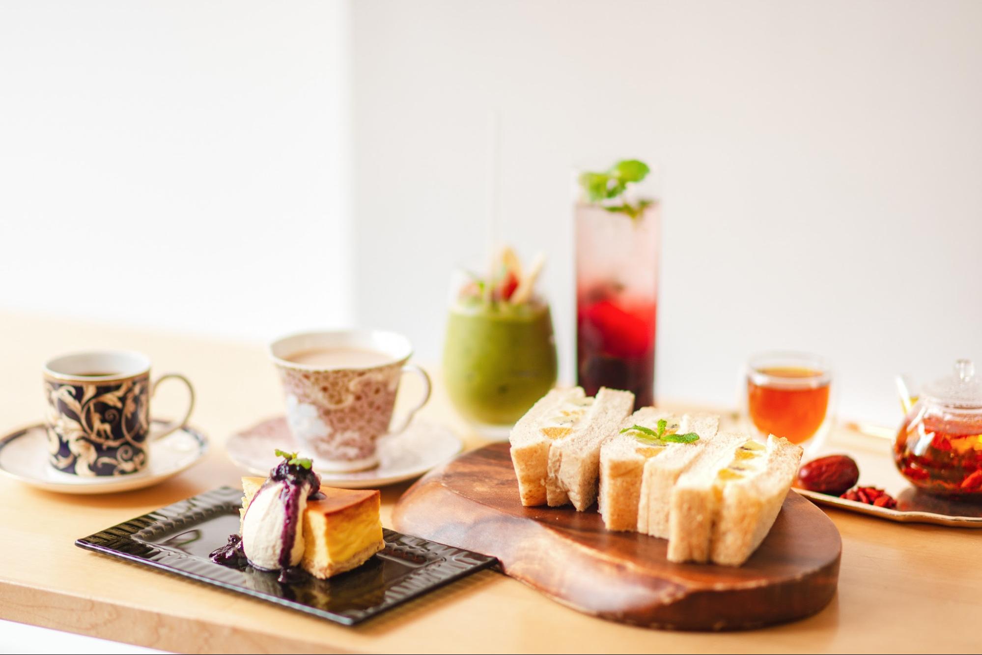 Teas Üniwa 白金 & 恵庭 Salon de thé